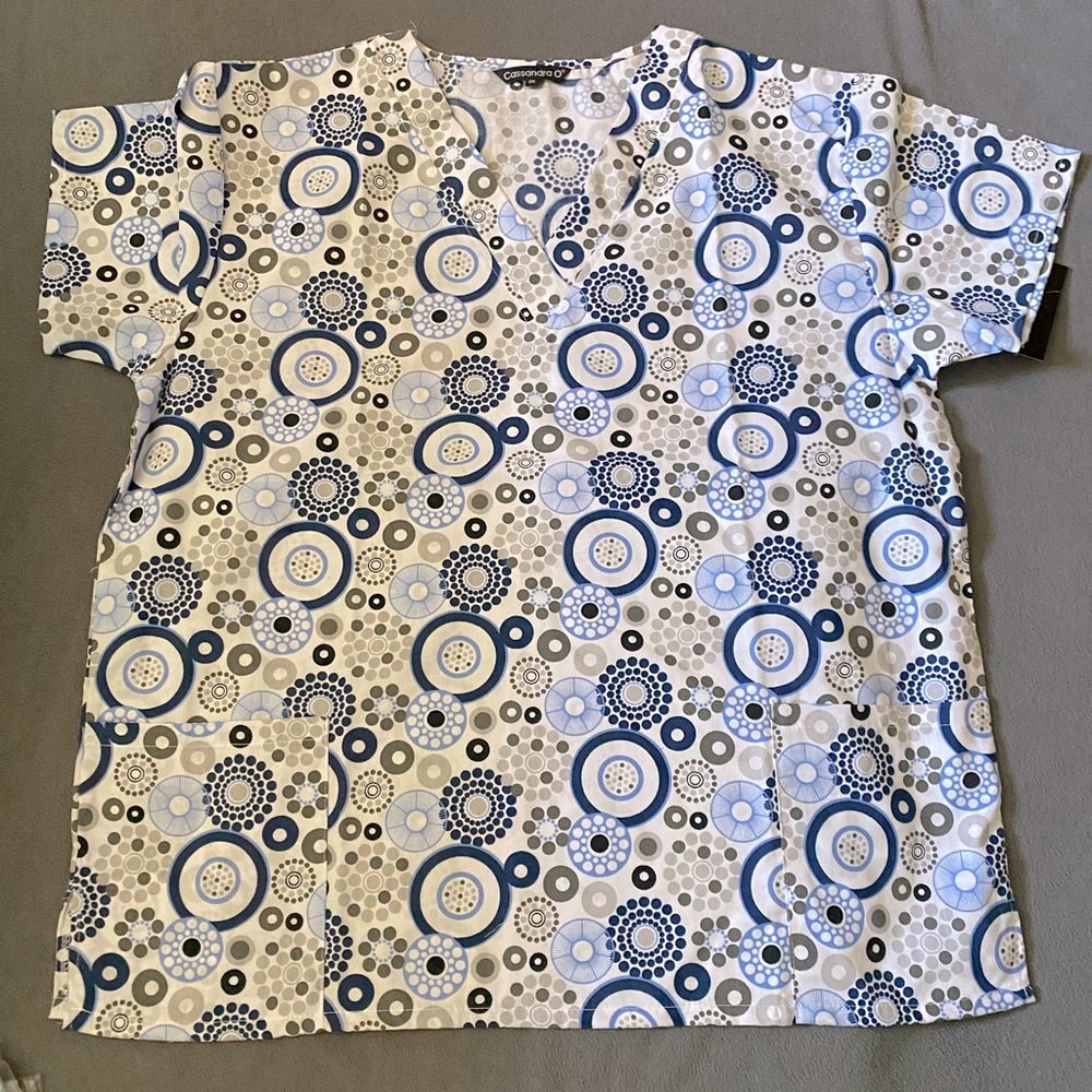 Women’s Scrub Top
